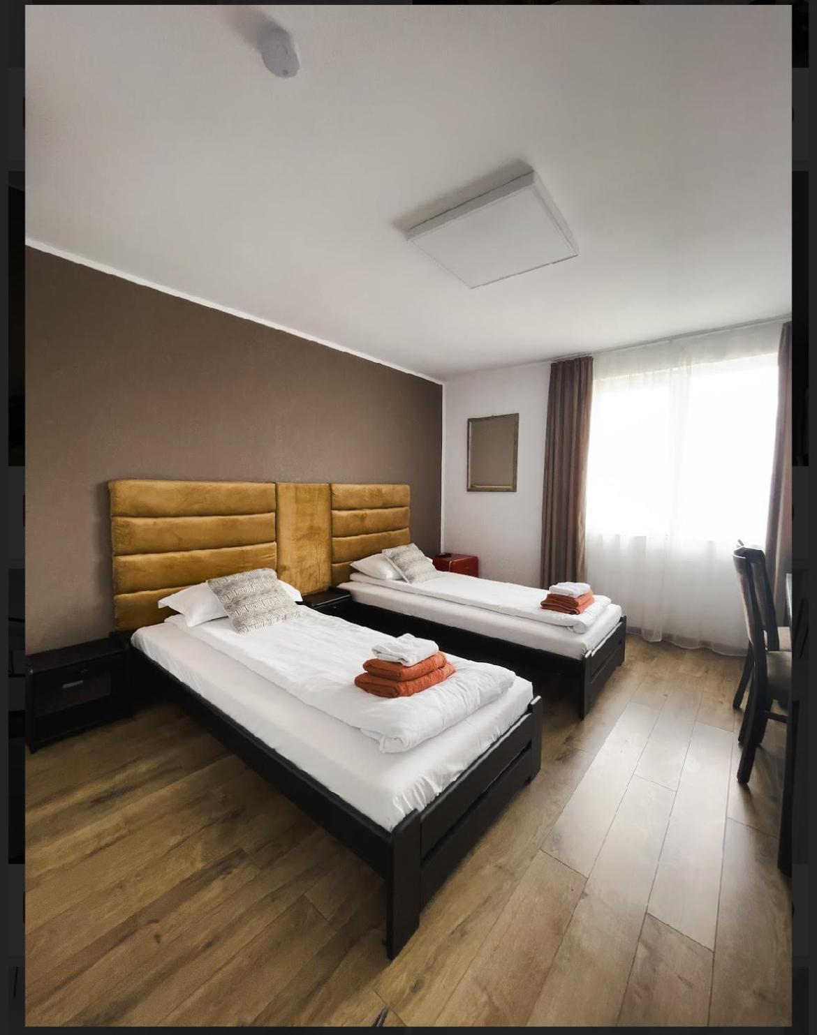 Myda Hotel Apahida Exterior photo