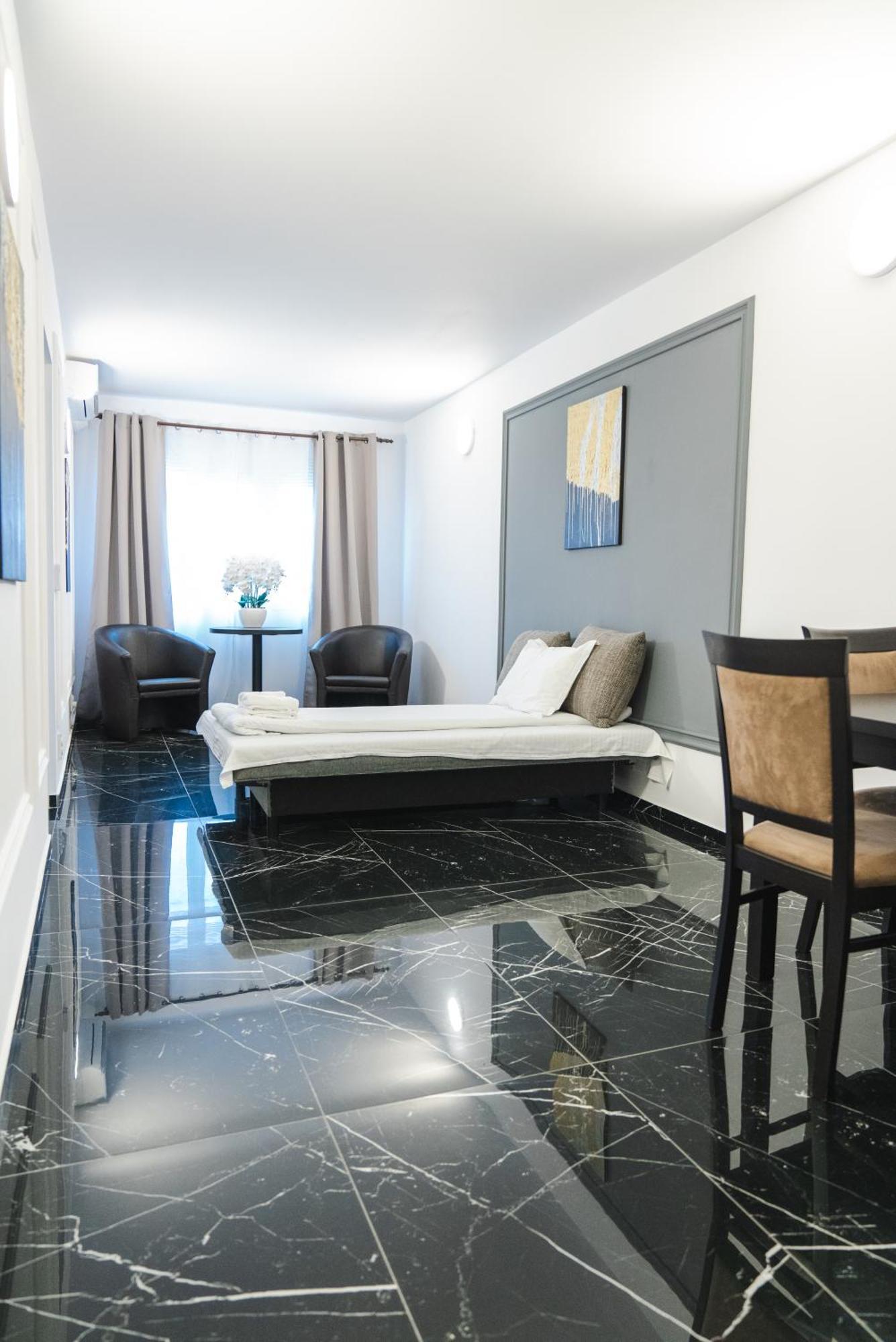 Myda Hotel Apahida Exterior photo