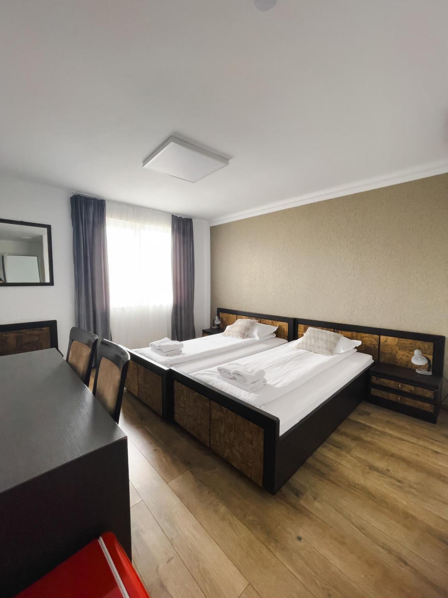 Myda Hotel Apahida Exterior photo